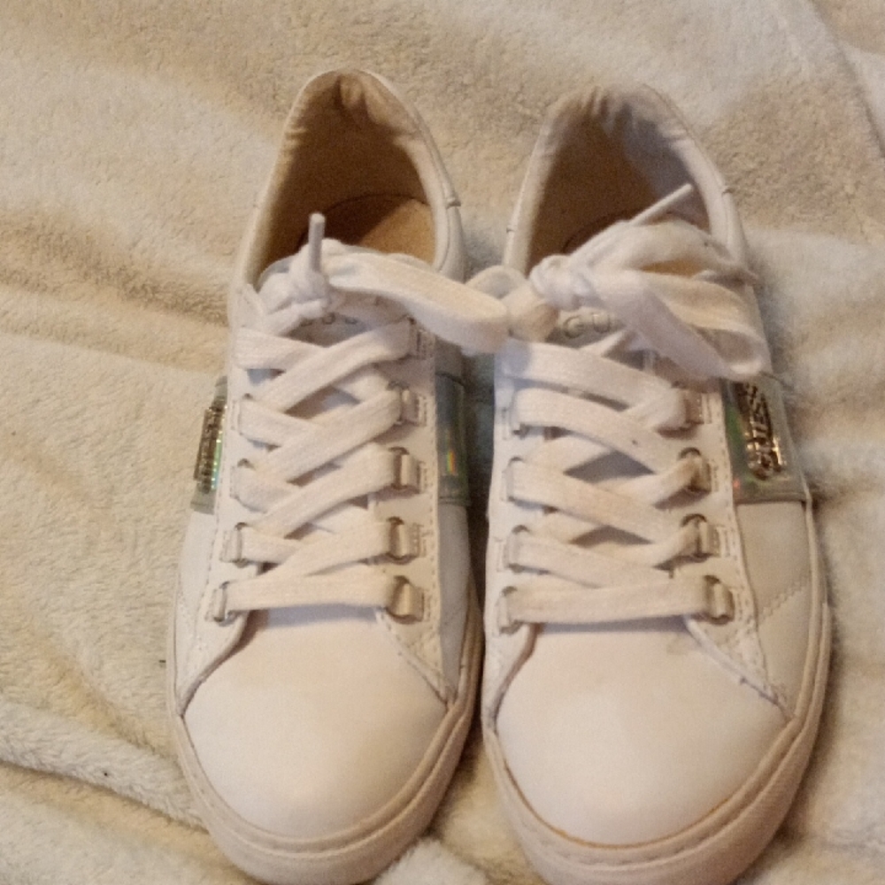 Women White Guess Sneakers Size 7M